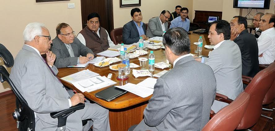 SAC reviews holding of municipal, panchayat polls